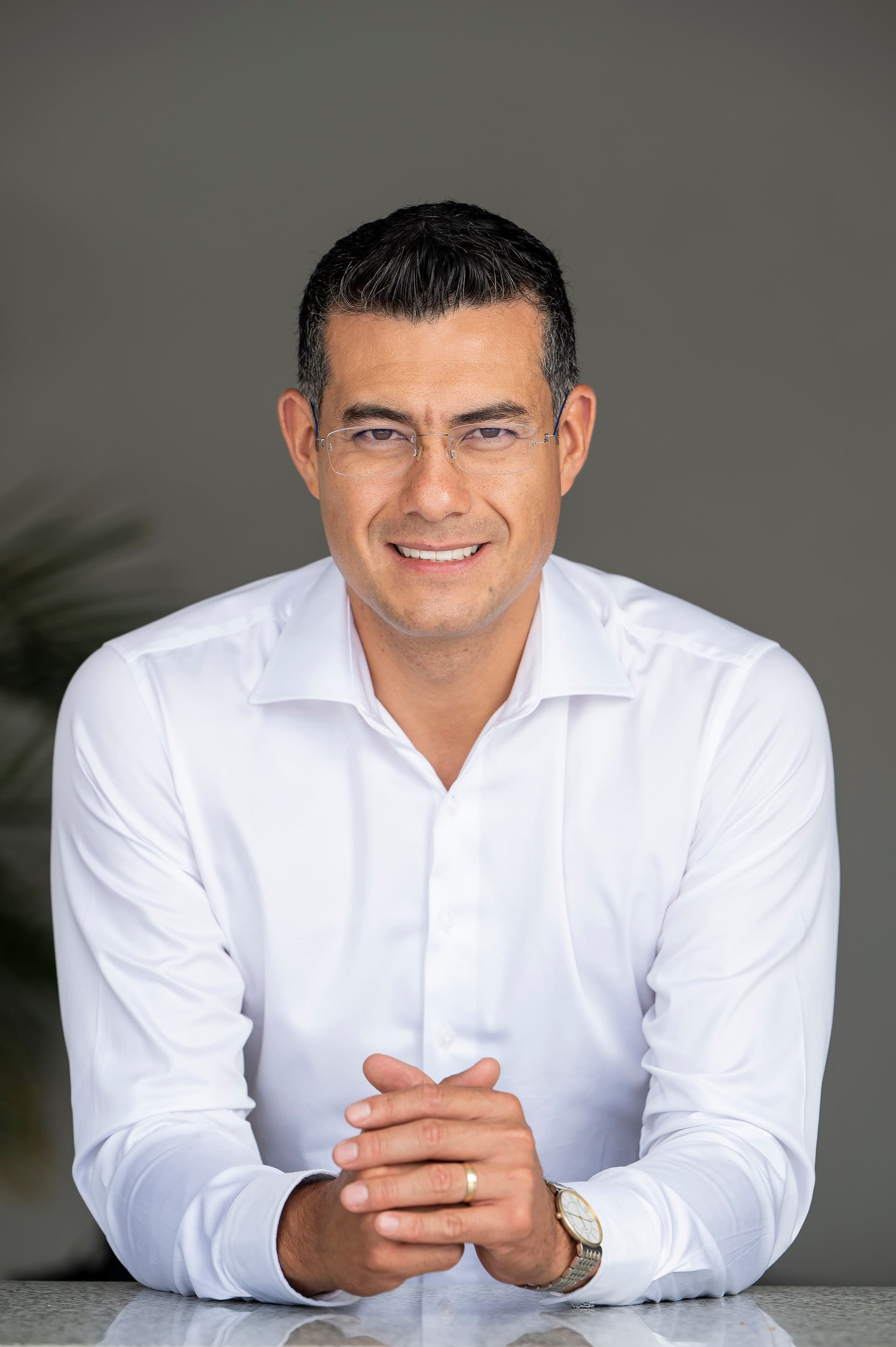 Carlos Morales, Fundador · Consultoría 11A